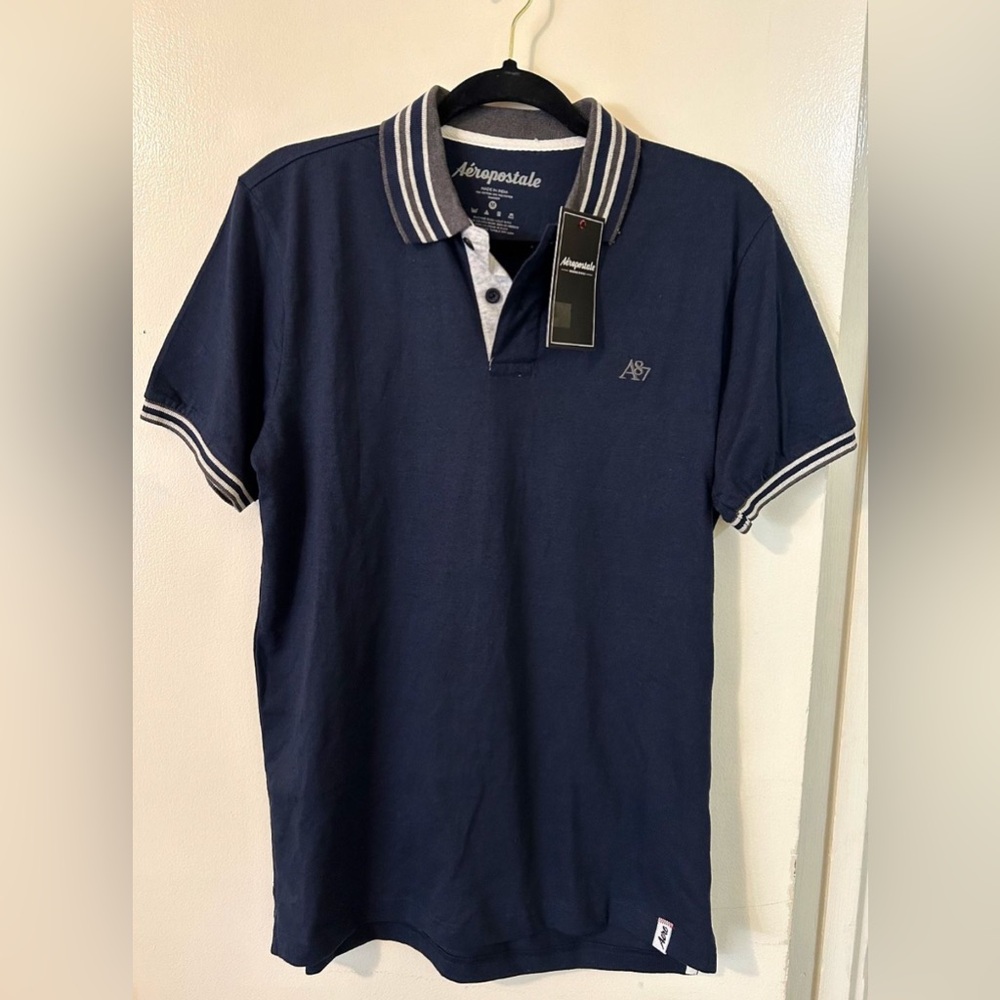 Men’s Aeropostale Brand Navy Blue Collared Polo Shirt Size Medium